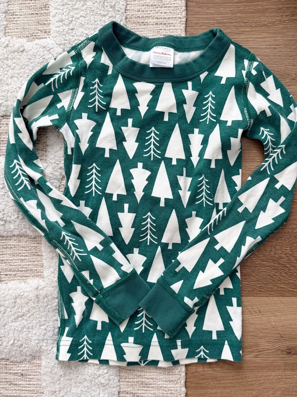 Hanna Andersson Holiday Christmas Tree Pajama Set in Winter Green
